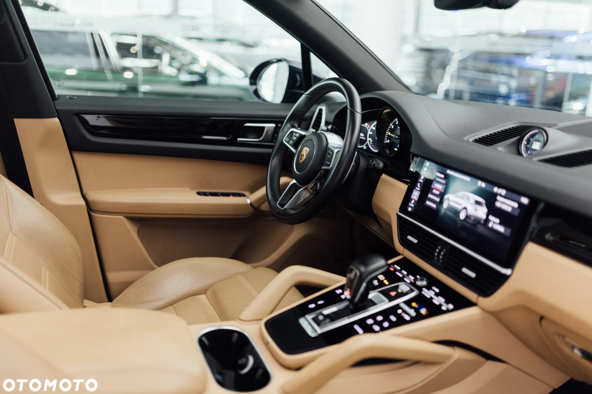 Porsche Cayenne E-Hybrid - 22