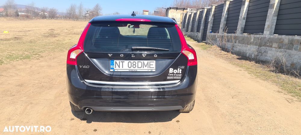Volvo V60 D2 Basic - 10