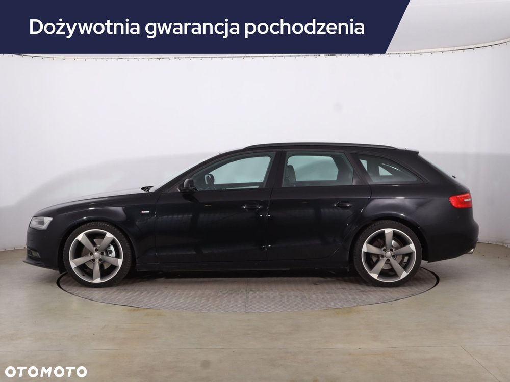 Audi A4 Avant - 4