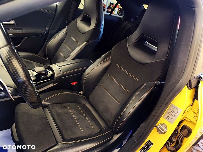 Mercedes-Benz CLA - 23