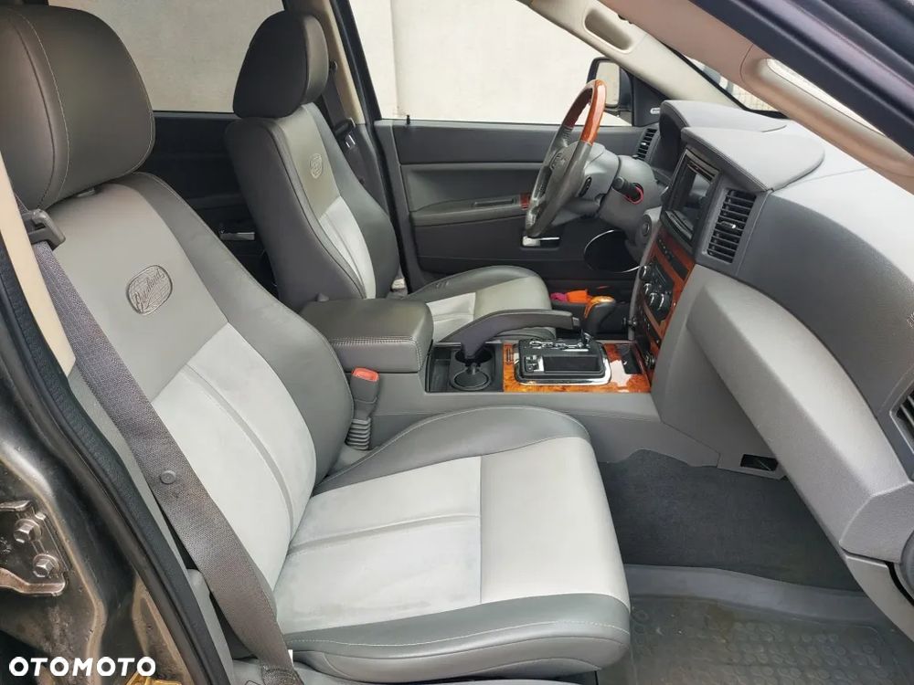 Jeep Grand Cherokee 5.7 V8 HEMI Automatik Overland - 13