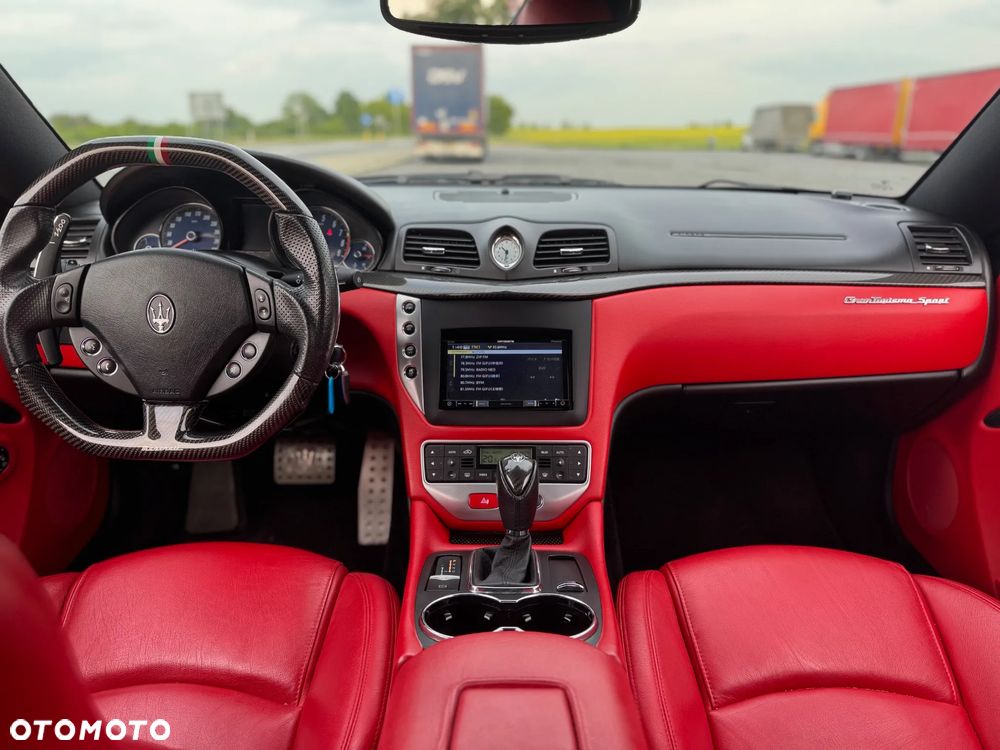 Maserati GranTurismo S Automatik - 22