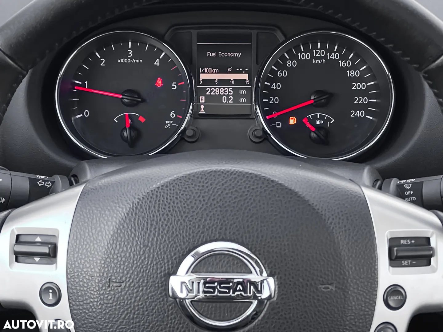 Nissan Qashqai - 12