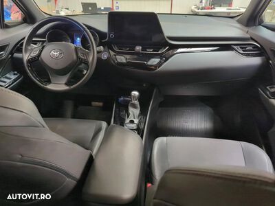 Toyota C-HR - 7