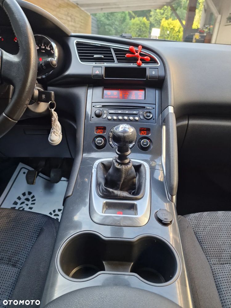 Peugeot 3008 1.6 HDi Premium - 19