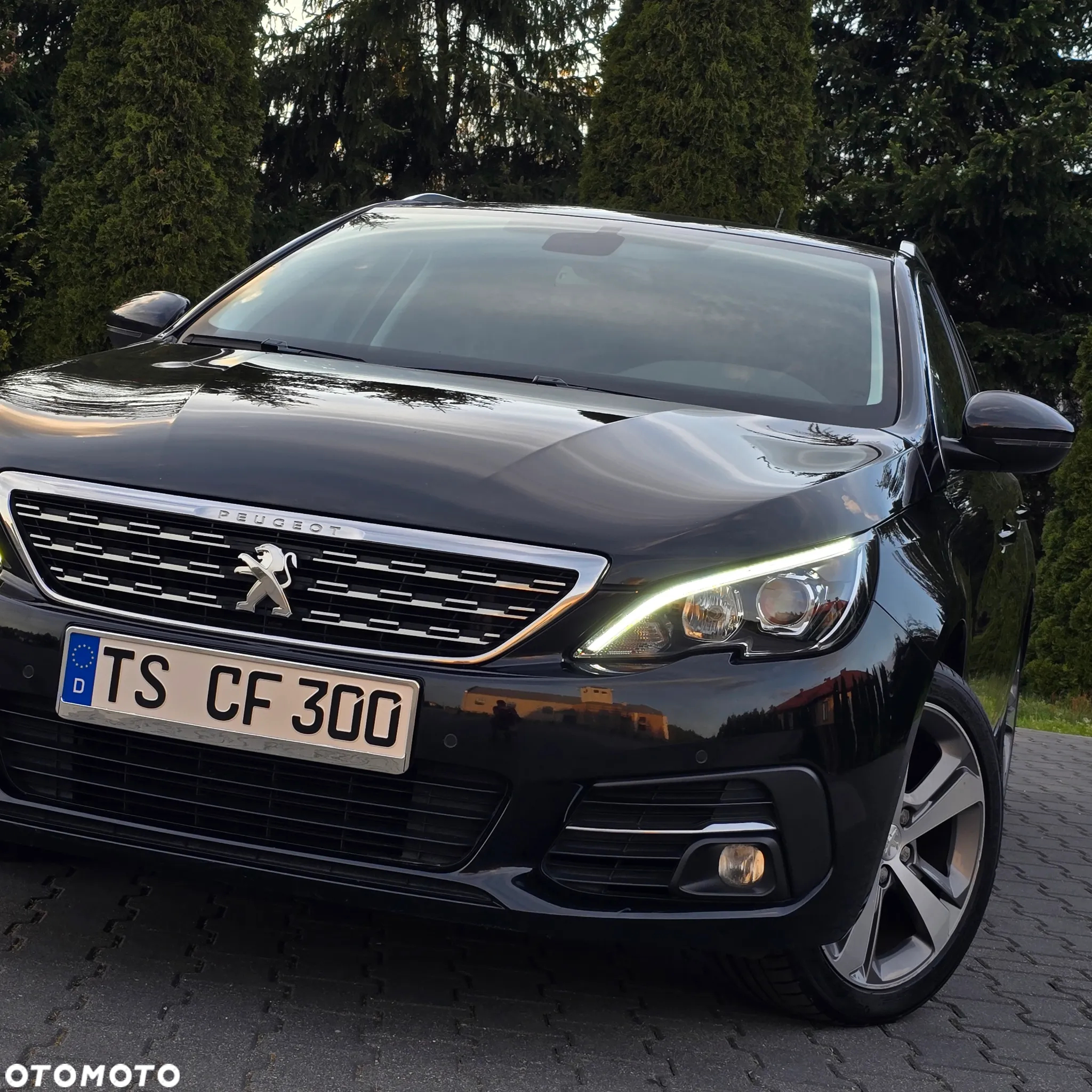 Peugeot 308 SW 1.2 PureTech GPF Active S&S EAT8 - 5