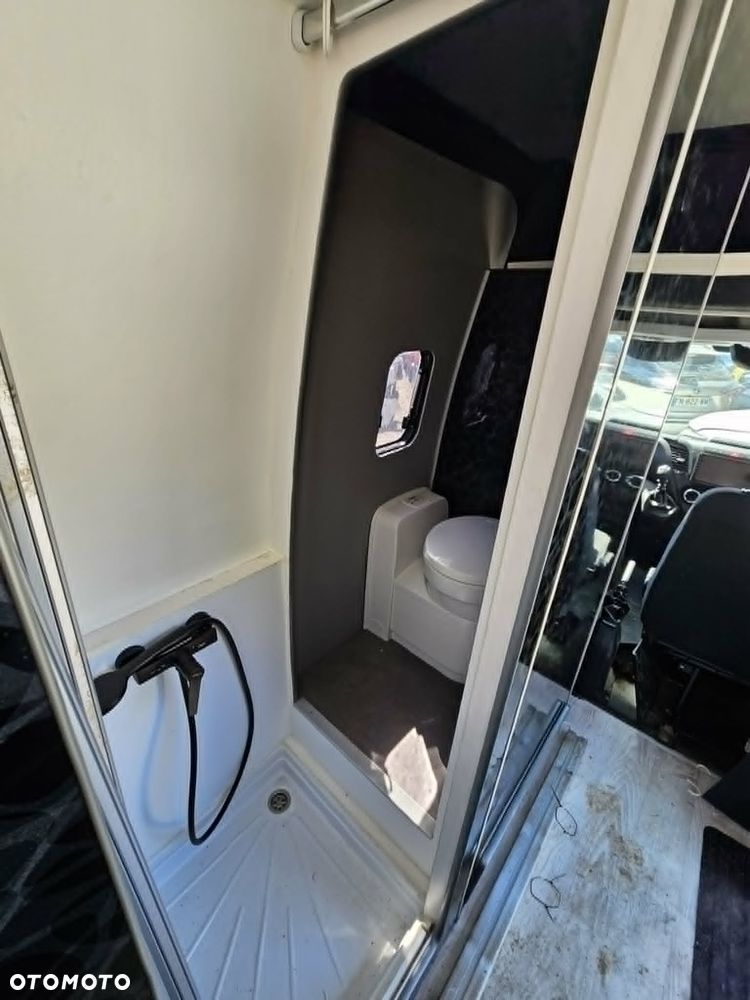 Iveco DAILY  2.3 DIESEL  2017 ROK  KAMPER - 17