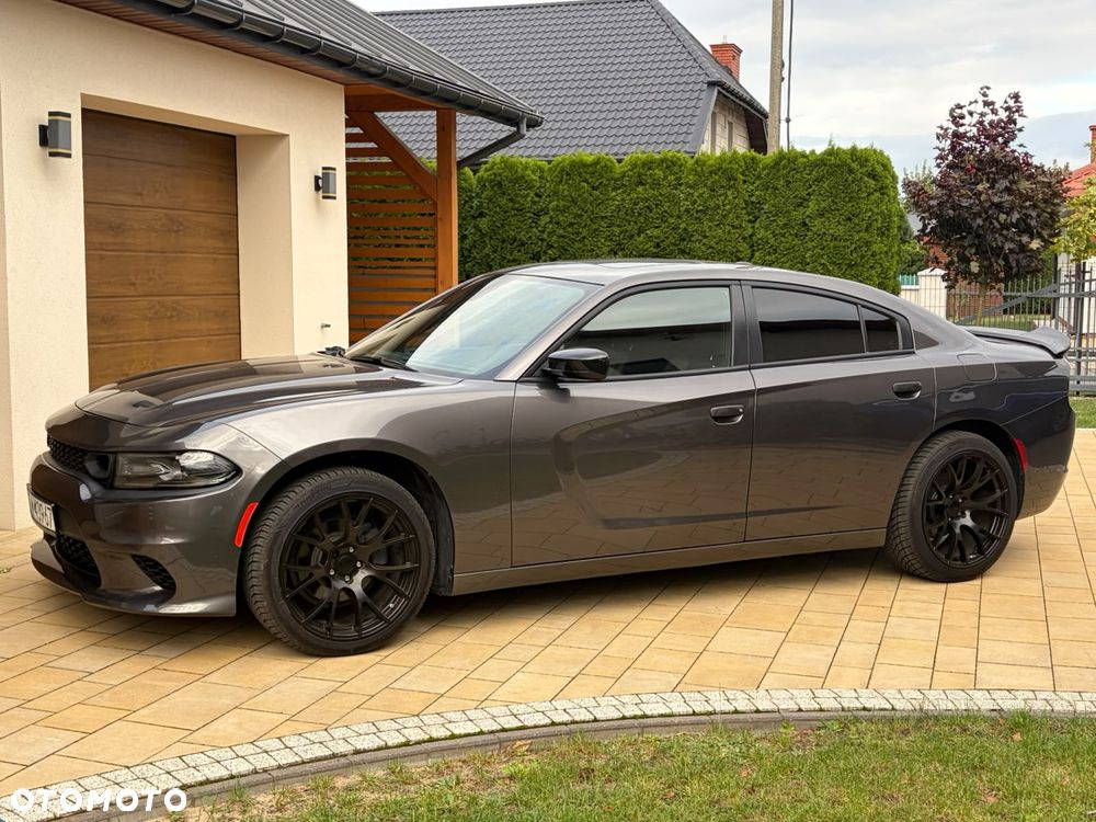 Dodge Charger - 2