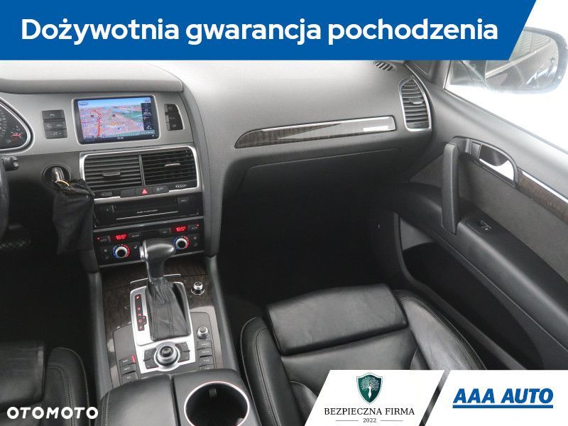 Audi Q7 - 10