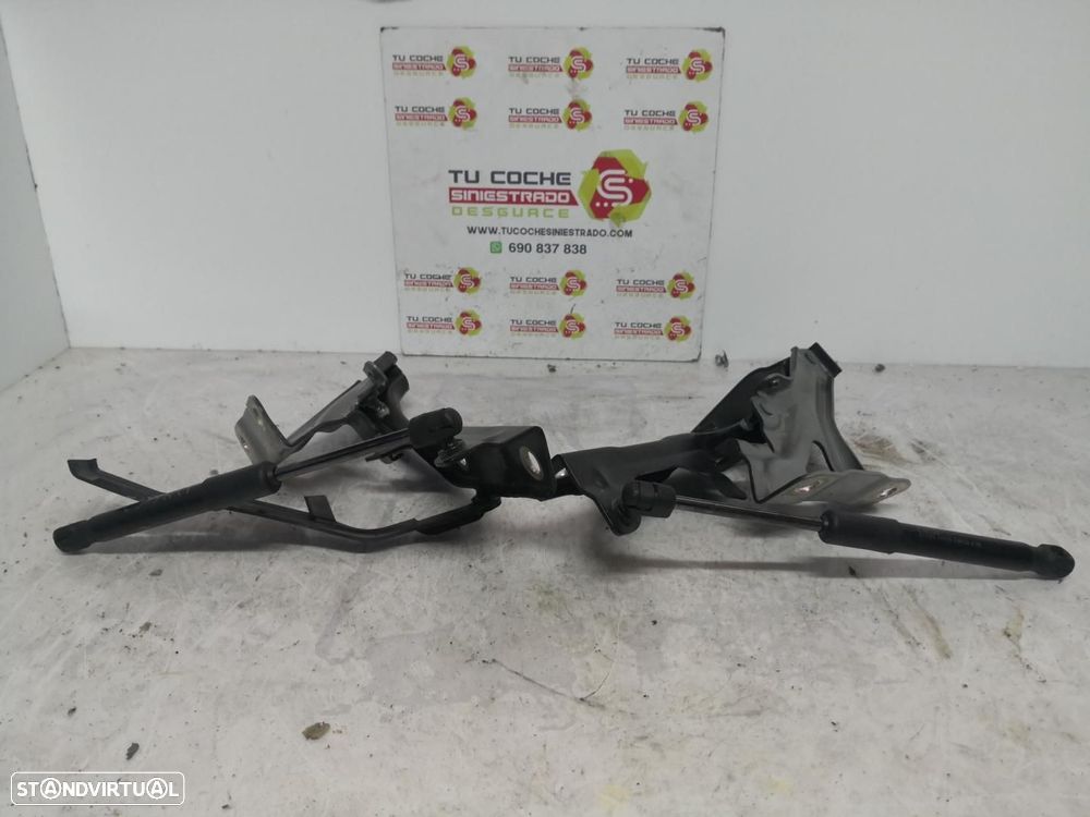 DOBRADIÇA DIREITA DO CAPÔ LYNK CO 01 - 1