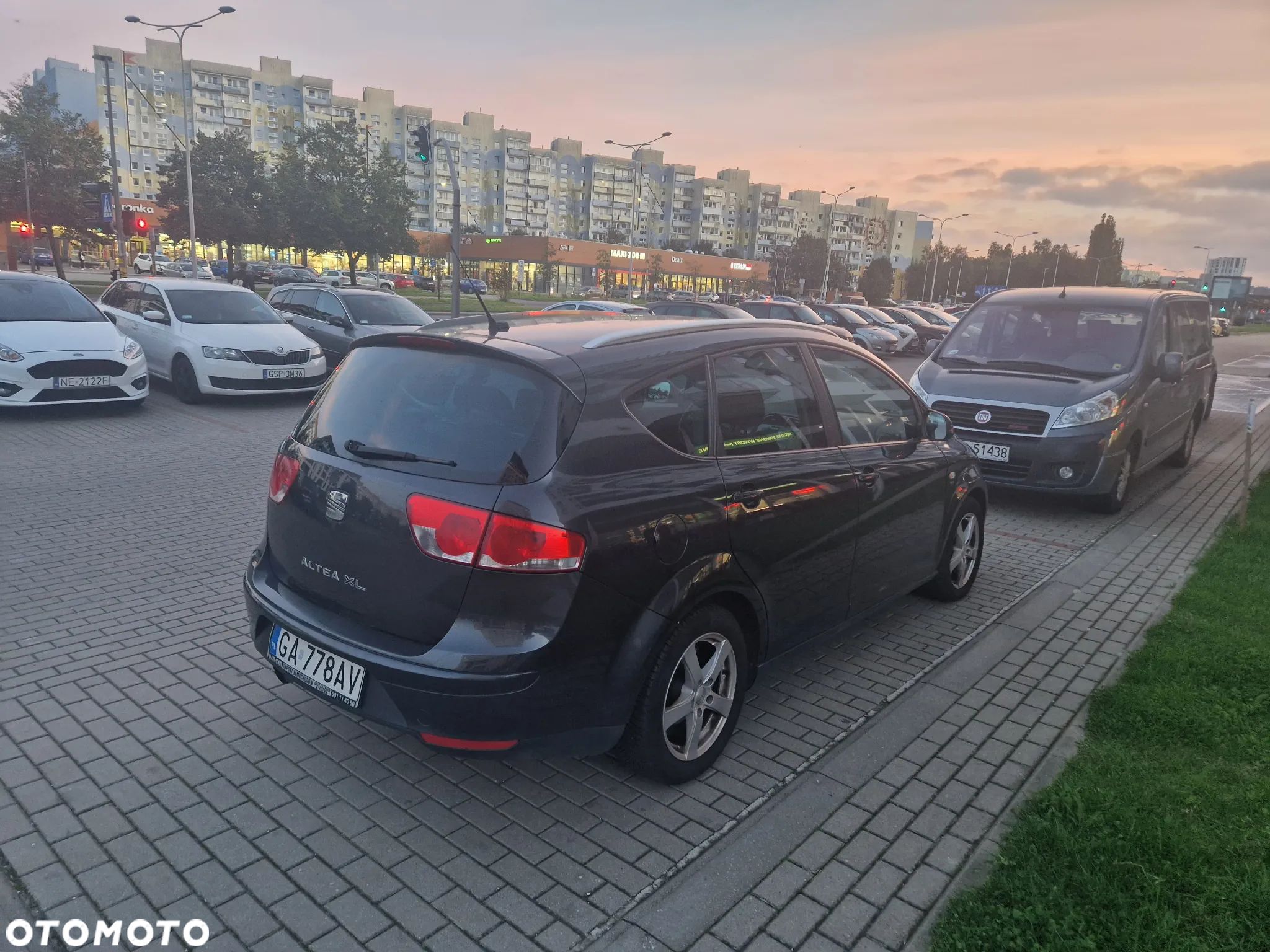Seat Altea XL 2.0 TDI Style DSG - 1