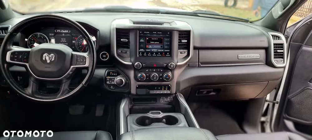 RAM 1500 Crew Cab MB Sport - 16