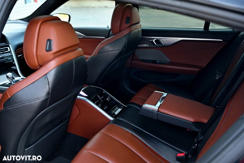 BMW Seria 8 - 14