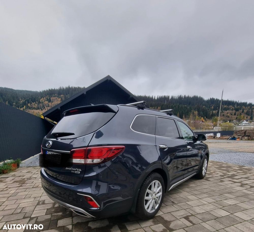 Hyundai Grand Santa Fe 2.2 CRDi ISG 4WD Aut. Luxury - 2