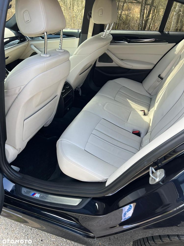 BMW Seria 5 520d xDrive Luxury Line - 12