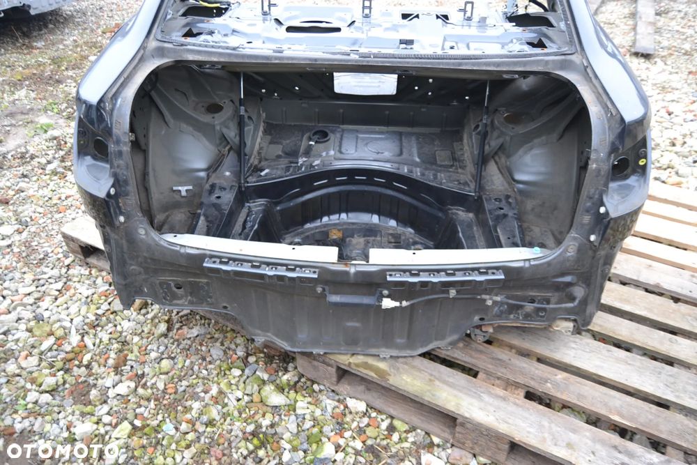 Błotnik tył Prawy lewy Ćwiartka lexus is 220d IS 250 - 11