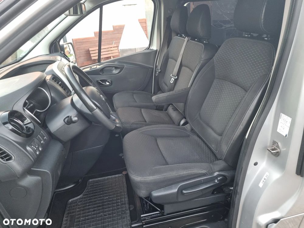 Opel Vivaro L1H1 2.7t Elegance Business - 31
