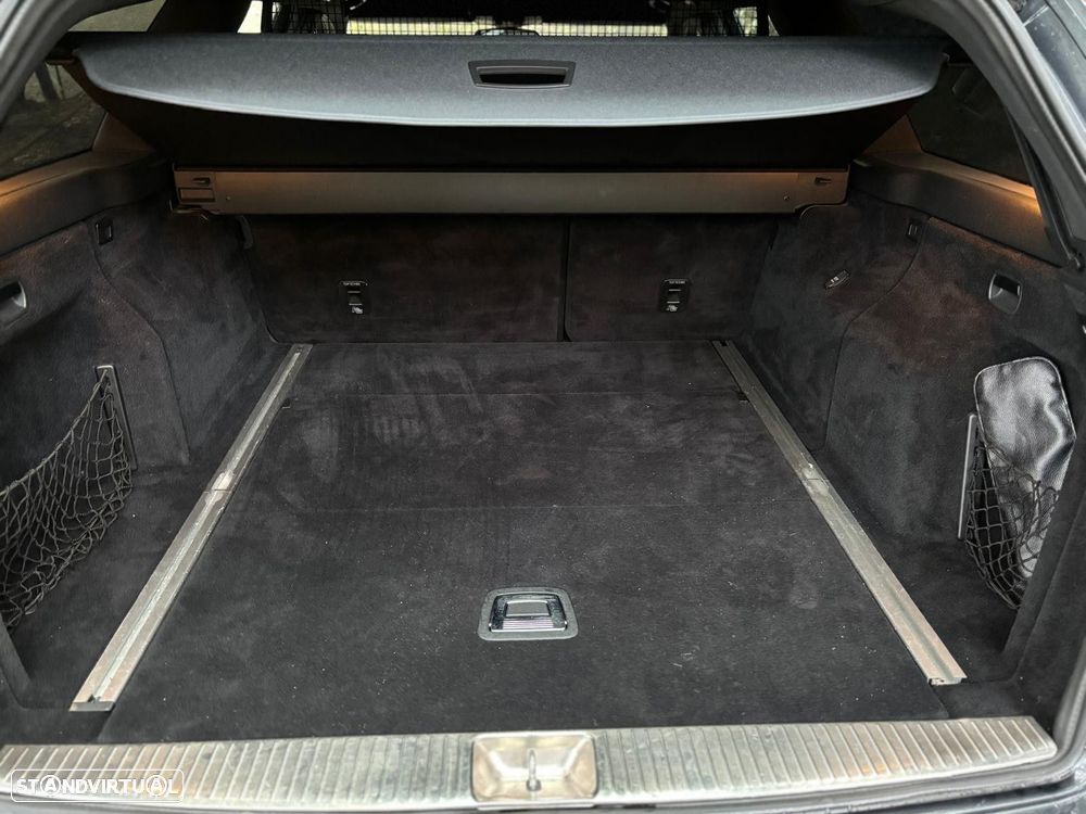 Mercedes-Benz E 250 CDi Avantgarde BlueEfficiency - 44