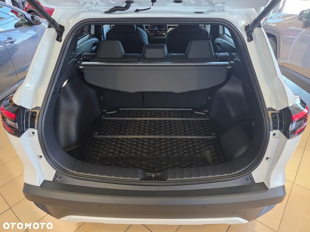 Toyota Corolla Cross - 11