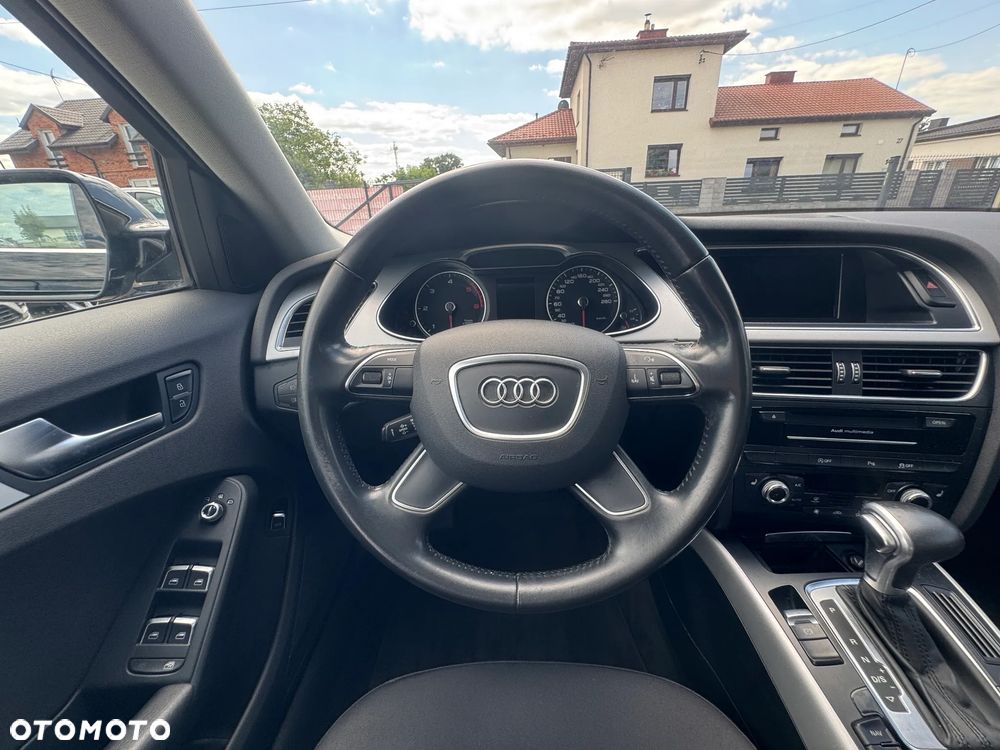 Audi A4 Avant 2.0 TDI DPF clean diesel multitronic Ambiente - 18