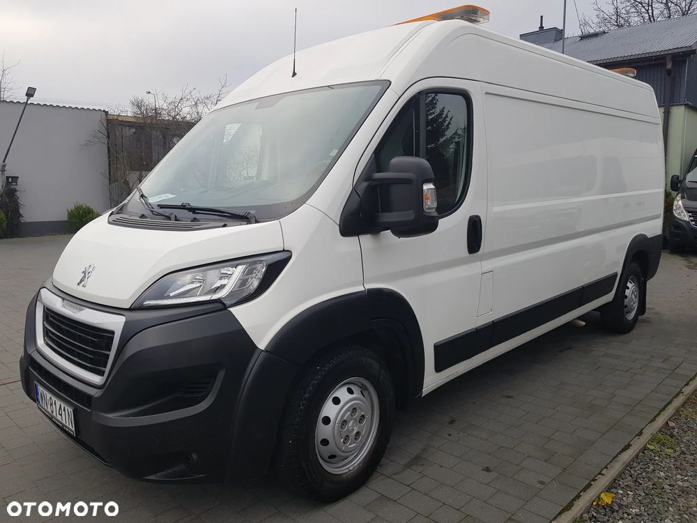 Peugeot Peugeot Boxer 435 L3H2 165KM Premium 4d