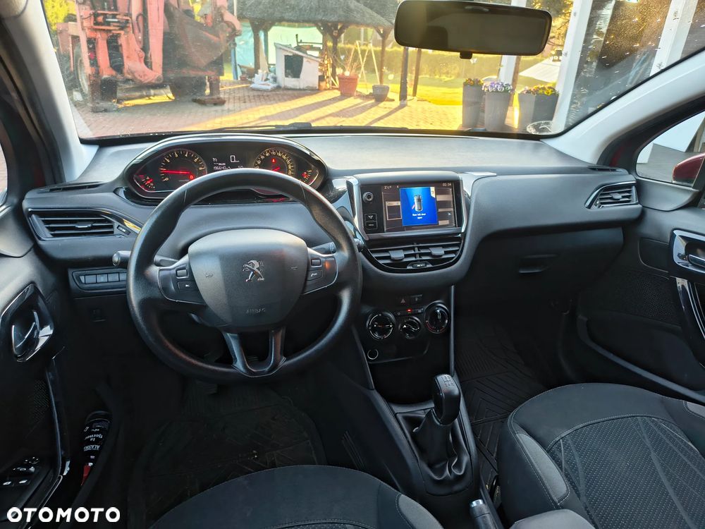 Peugeot 208 1.2 VTi Allure - 14