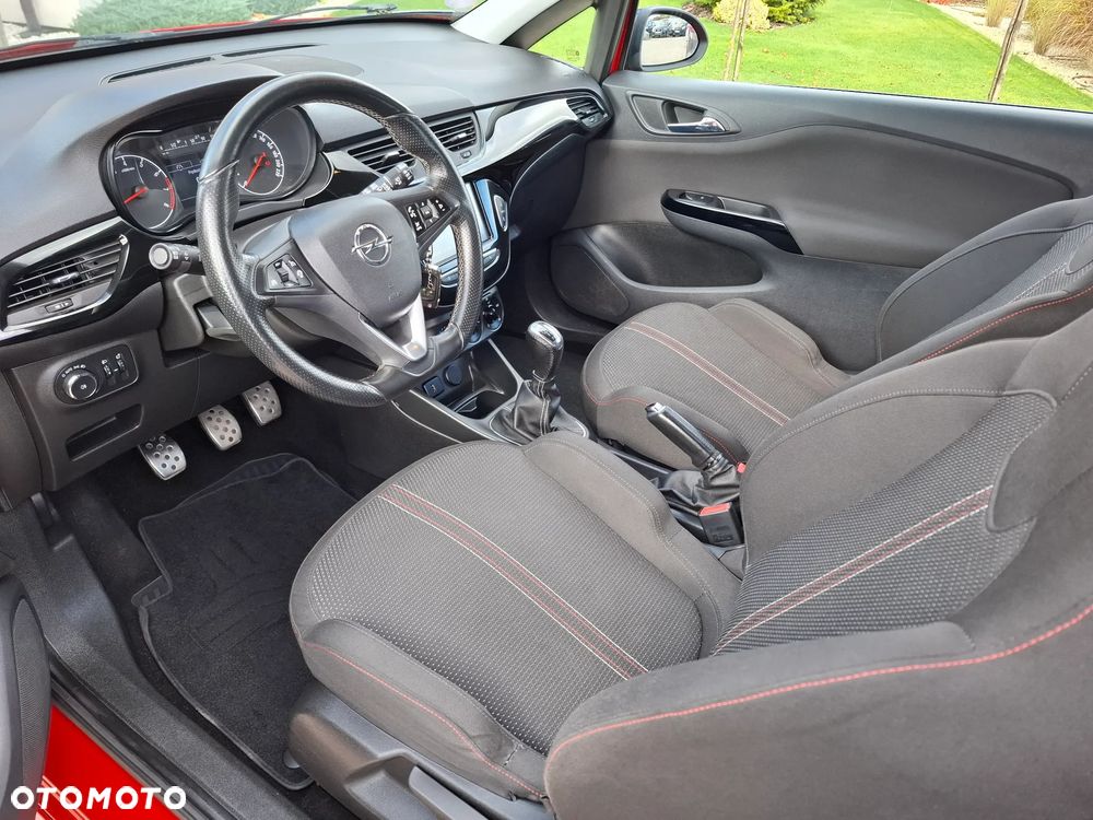 Opel Corsa 1.2 Cosmo - 37