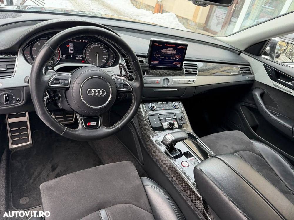Audi S8 4.0 TFSI quattro Tiptronic - 36