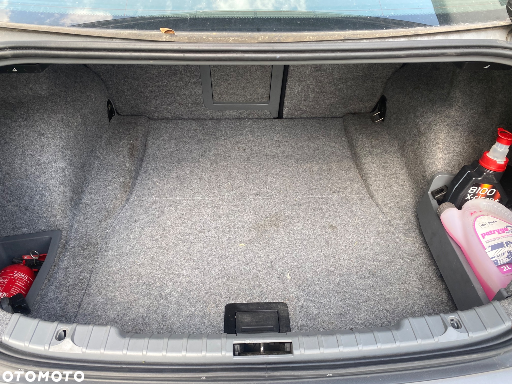 BMW Seria 3 318i - 9