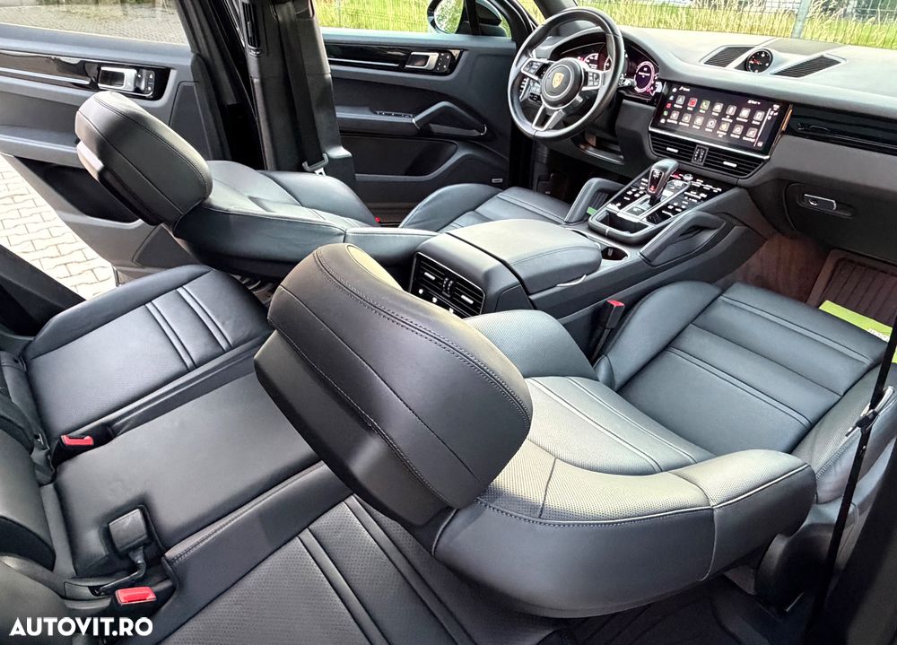 Porsche Cayenne Standard - 27