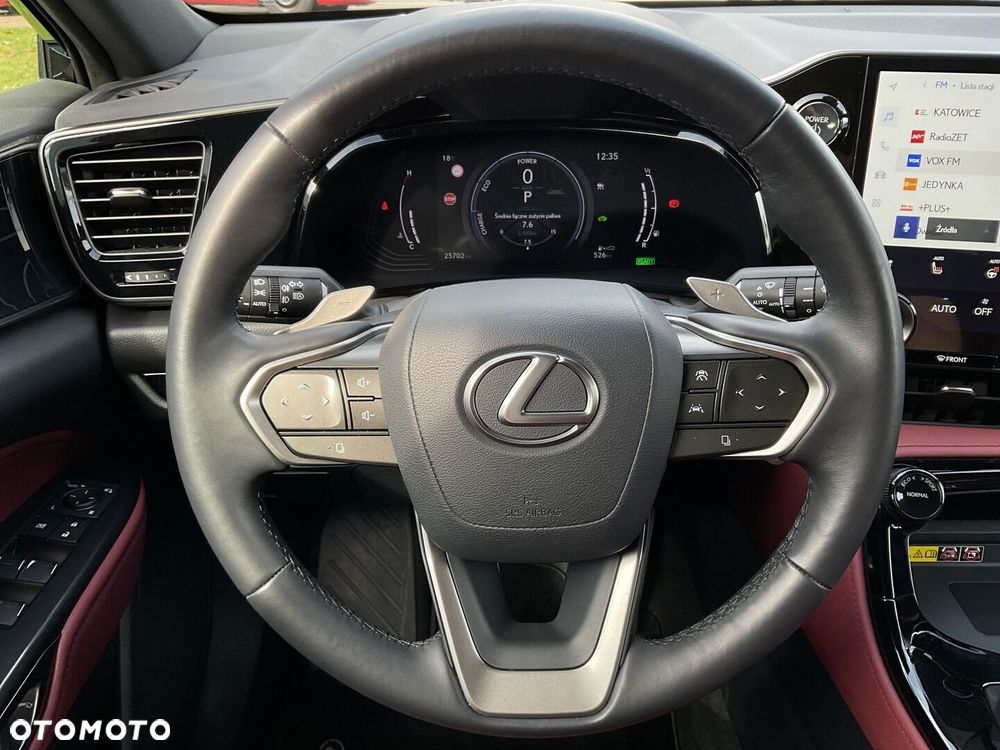 Lexus NX 350h Prestige AWD - 24