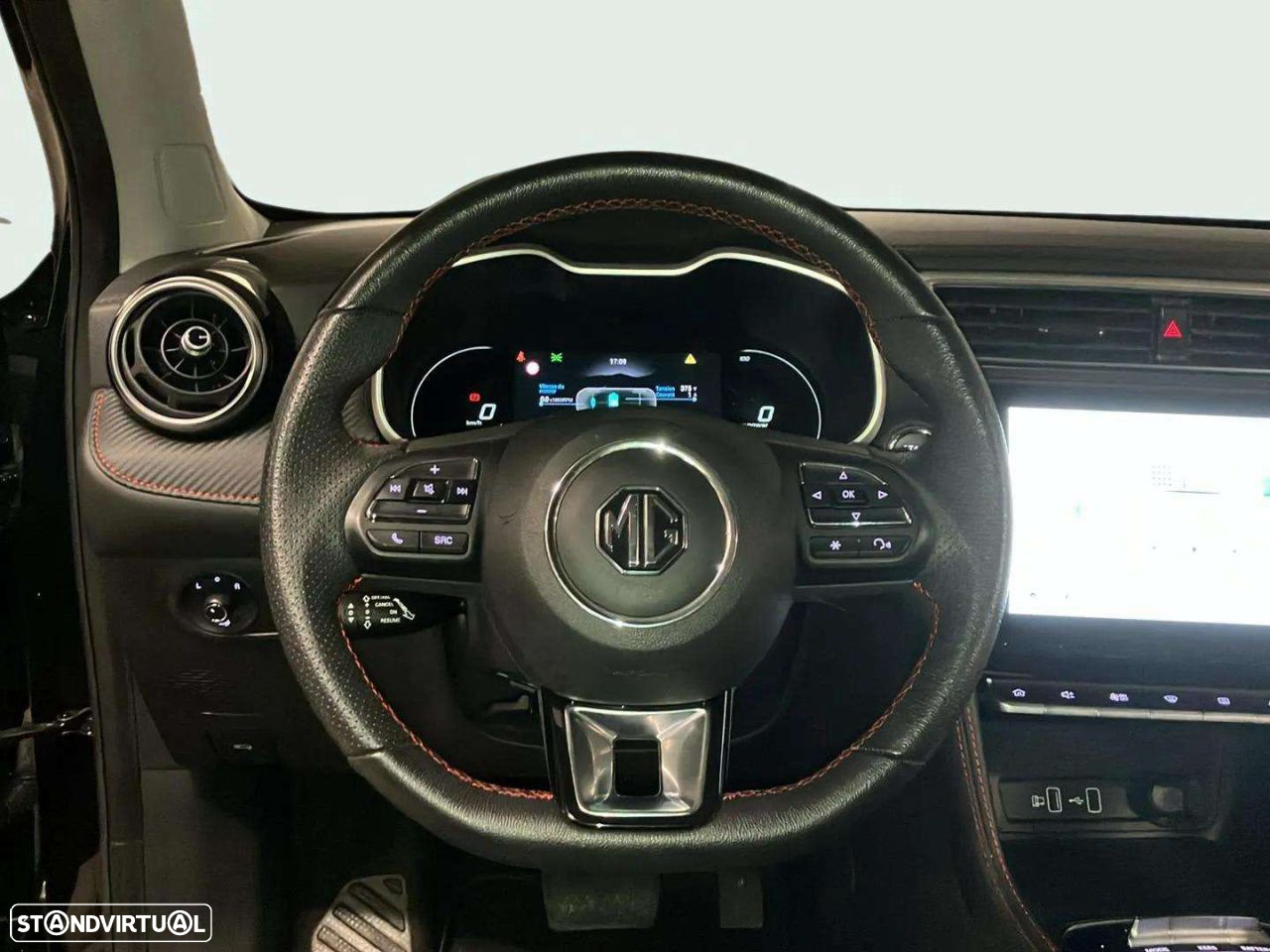 MG ZS EV 72.6 kWh Luxury OBC 11 kW - 11