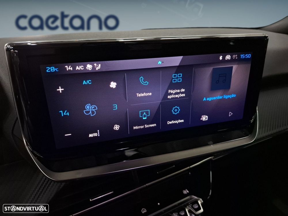 Peugeot 2008 1.2 Hybrid Allure e-DCS6 - 11