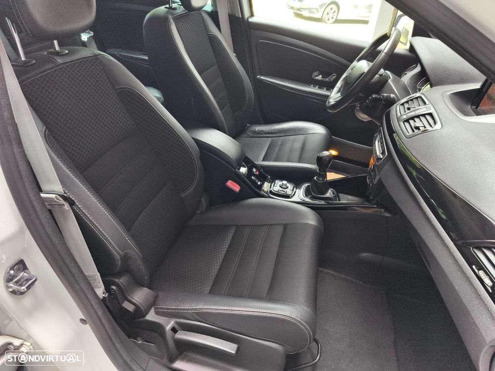 Renault Mégane Sport Tourer 1.5 dCi Bose Edition SS - 16
