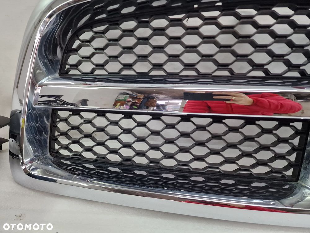 DODGE RAM 08- CHROMOWANA ATRAPA / GRILL PRZEDNI PRZÓD , ŁADNY , NR 1KX58TRMAB / 55277441AB , NR AUKCJI GL697 - 4