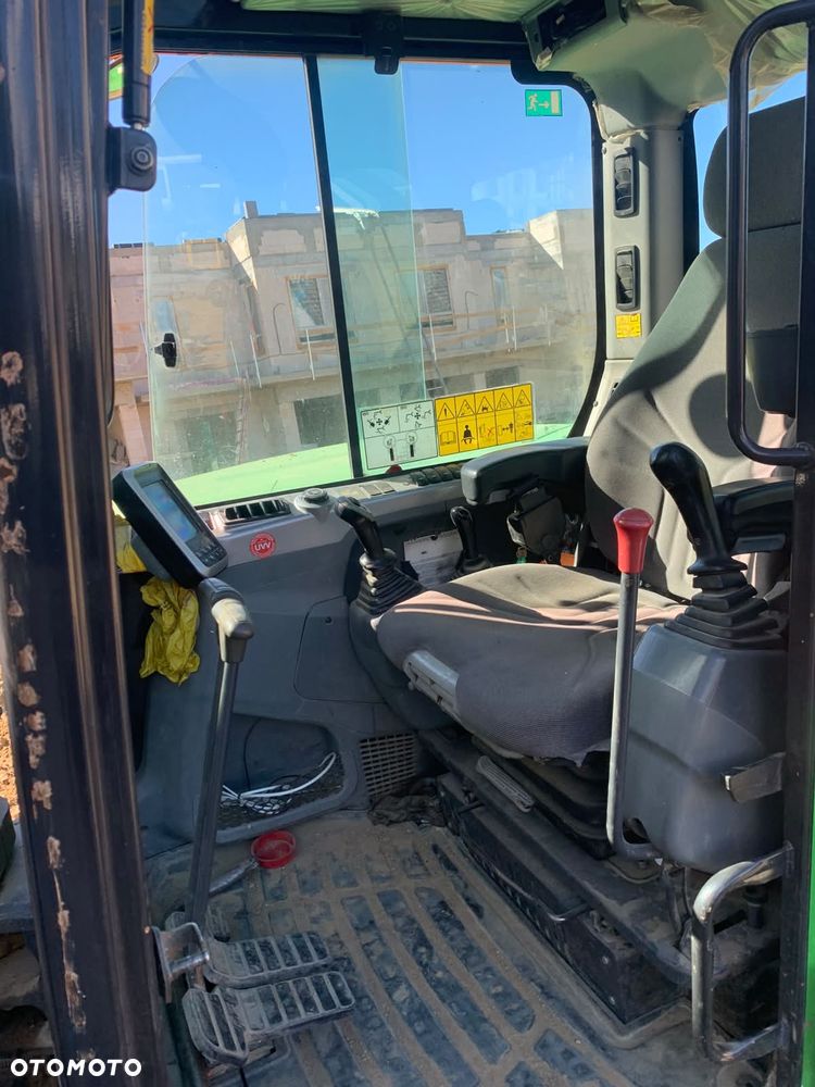Bobcat E85 - 9