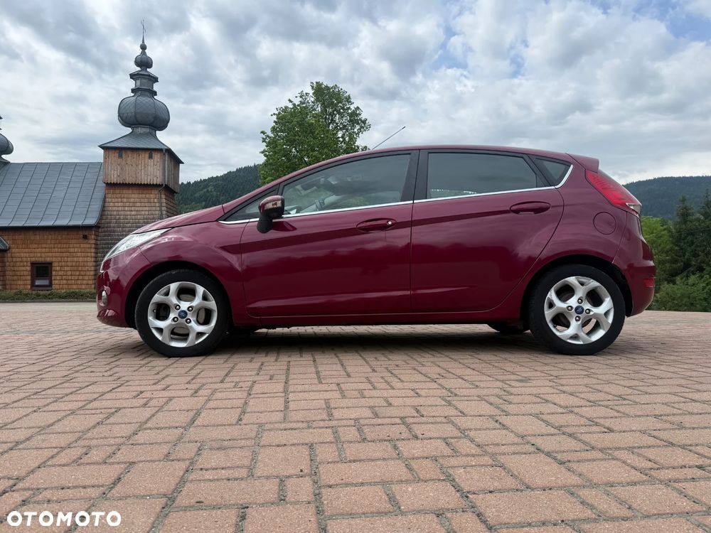 Ford Fiesta 1.4 TDCi Champions Edition - 4