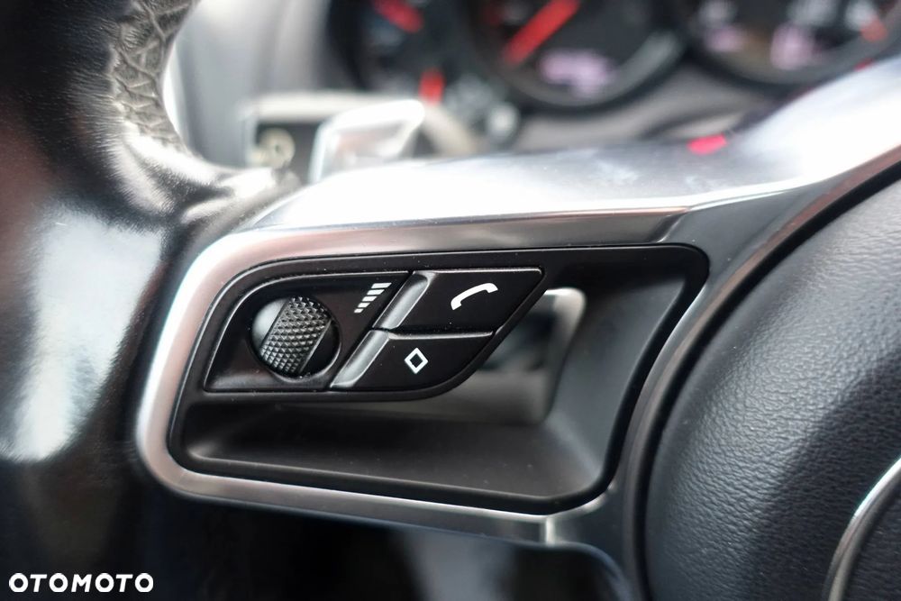 Porsche Cayenne Platinum Edition - 29