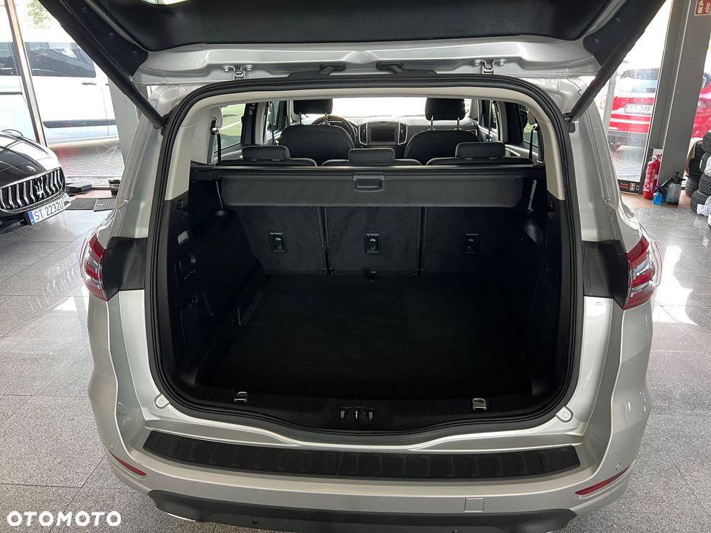Ford S-Max 2.0 EcoBlue Titanium - 13