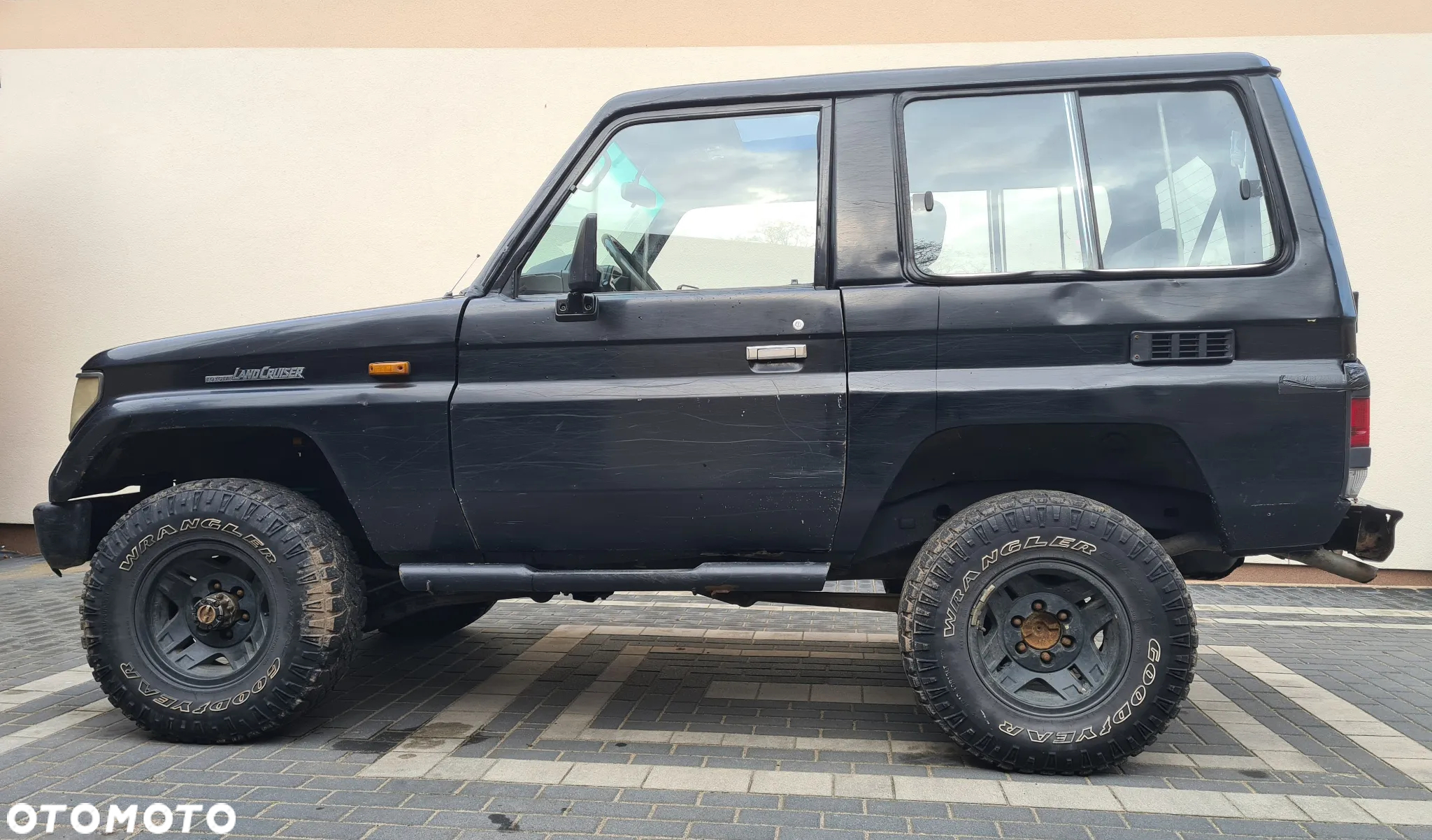 Toyota Land Cruiser LJ70 - 16