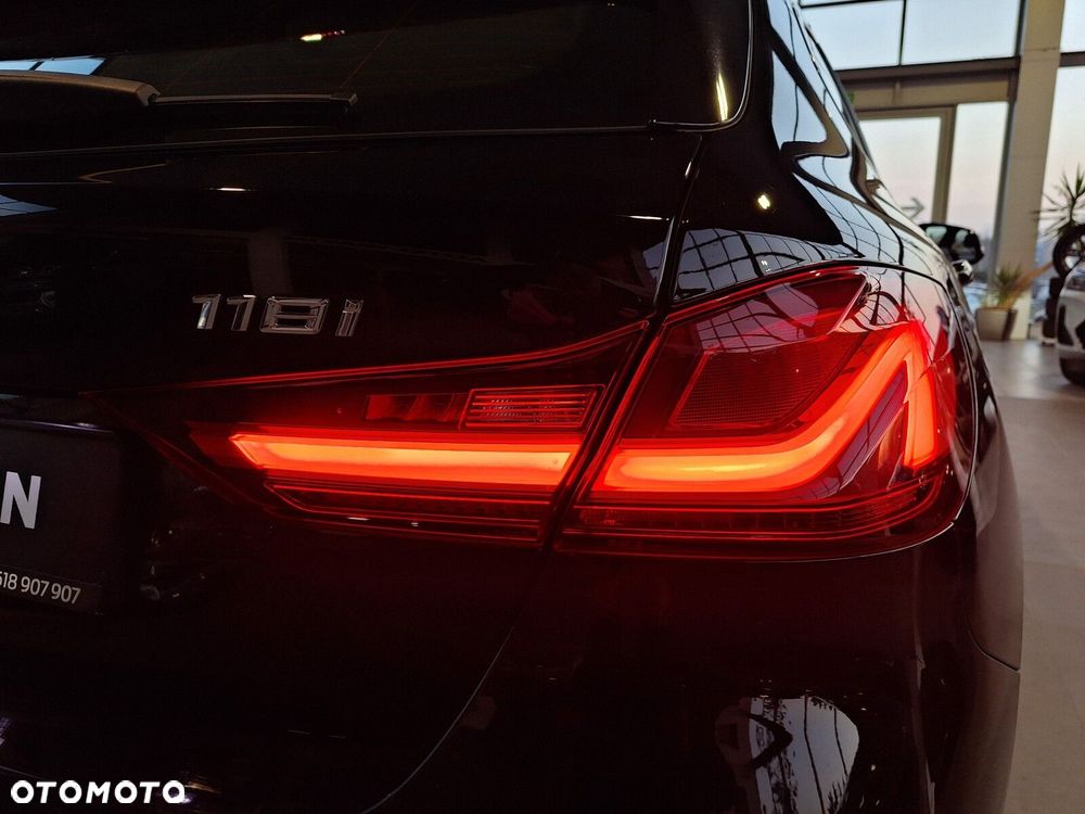 BMW Seria 1 118i Sport Line - 14