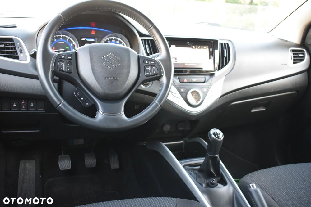 Suzuki Baleno 1.2 Dualjet (SHVS) Hybrid Comfort - 17