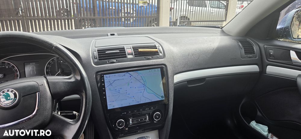 Skoda Octavia 1.6 TDI Business DSG - 10