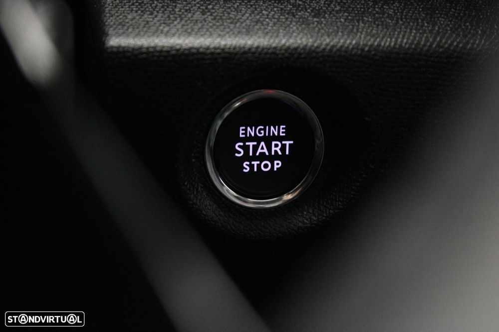 Citroën C4 1.2 PureTech Max EAT8 - 19