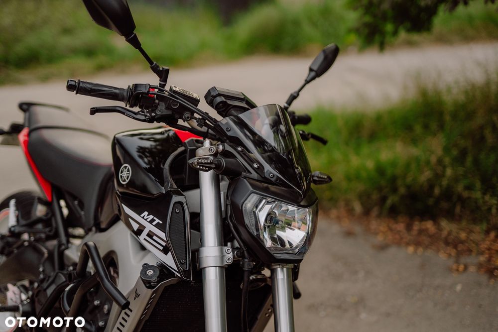 Yamaha MT - 13