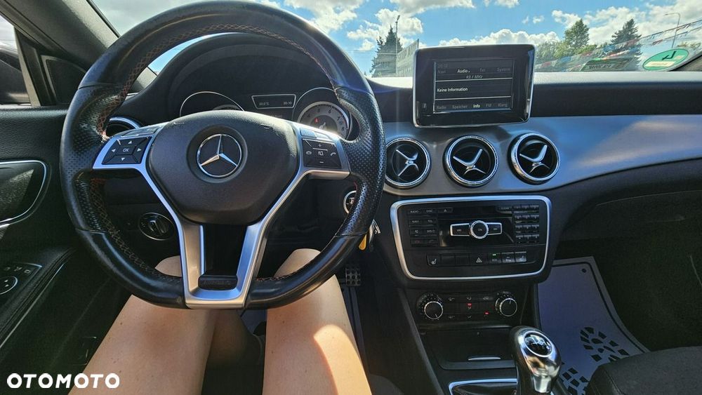 Mercedes-Benz CLA - 30