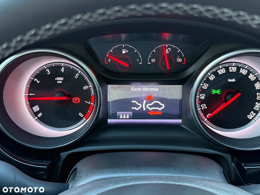 Opel Astra 1.4 Turbo Innovation - 15