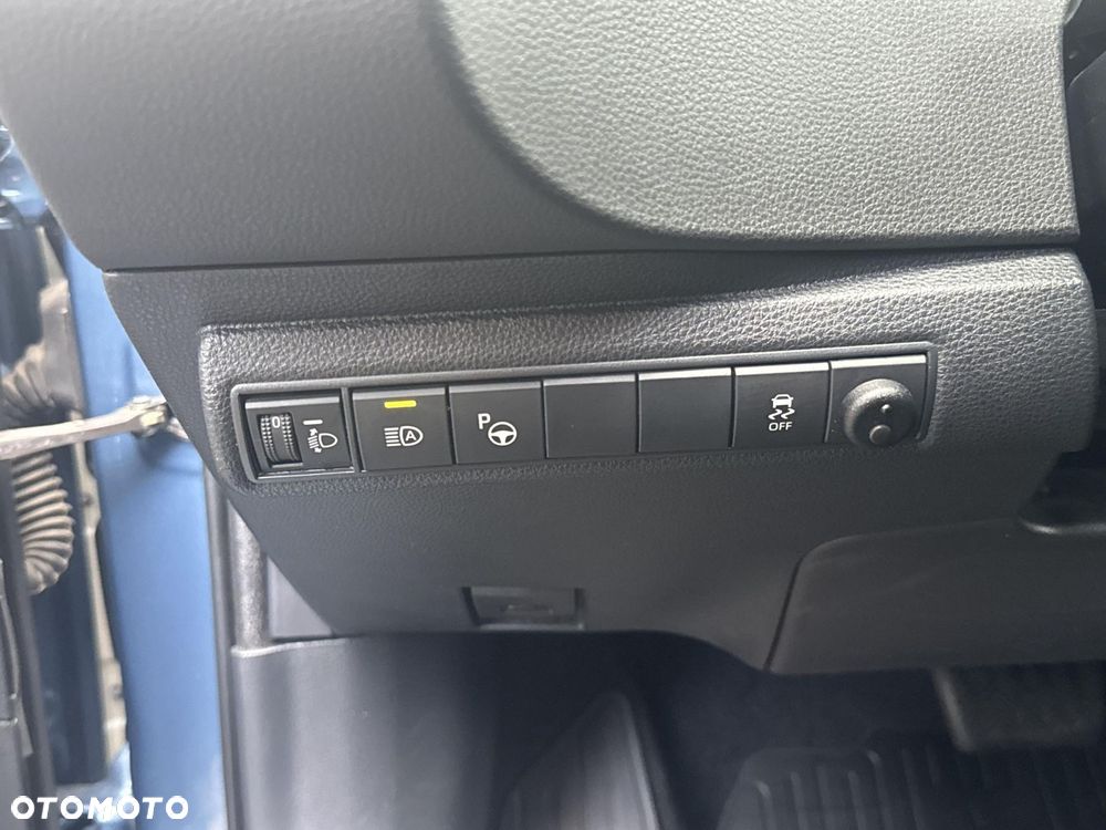 Toyota Corolla 2.0 Hybrid Comfort - 16