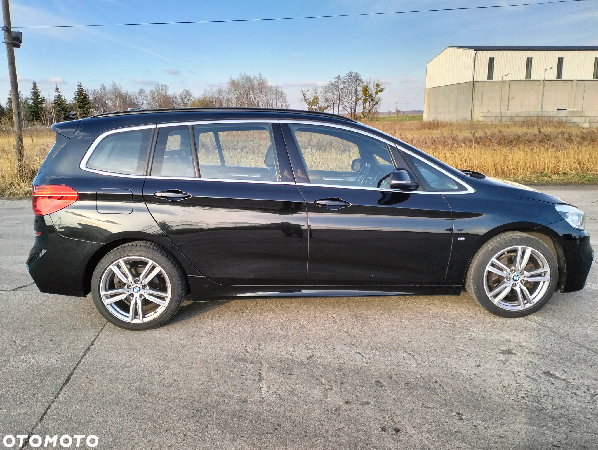 BMW Seria 2 218d M Sport - 5