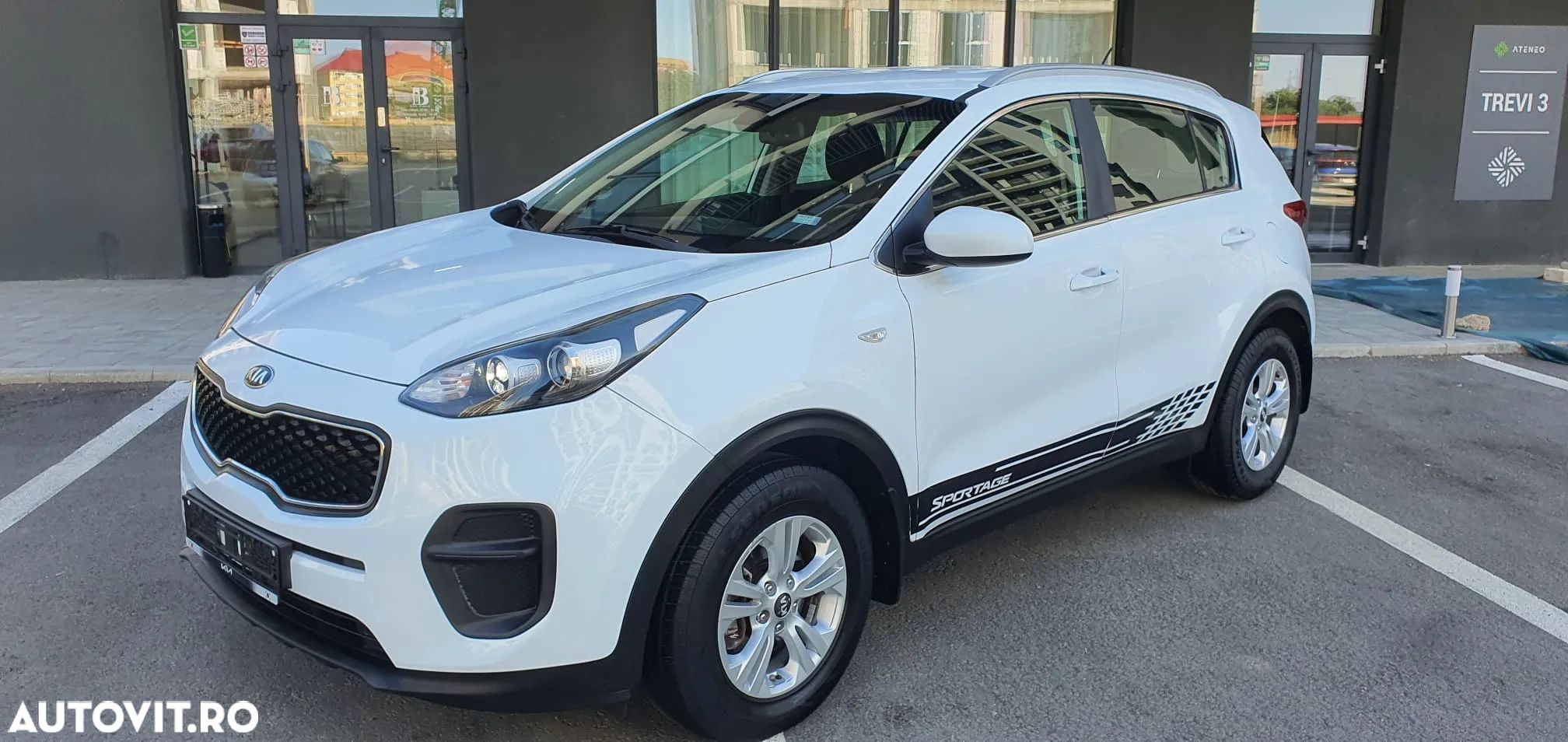 Kia Sportage - 1